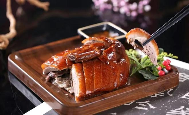 酸菜炒猪大肠：美味可口的家常菜